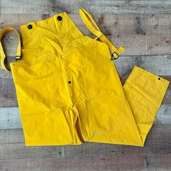 Neese Rainwear rainsuit 3-piece set men's medium - Picture 10 of 11